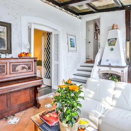 House Oliver Villa *