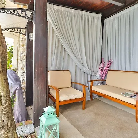 Villa House Oliver